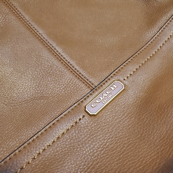 Coach Shoulder Bag - Picture 8 of 10